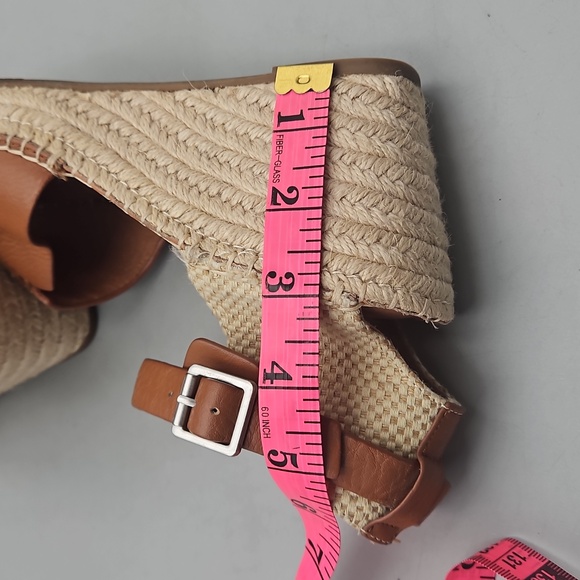 Gentle Souls by Kenneth Cole Celisse Espadrille Wedge Sandal, Women 7 - Picture 8 of 13